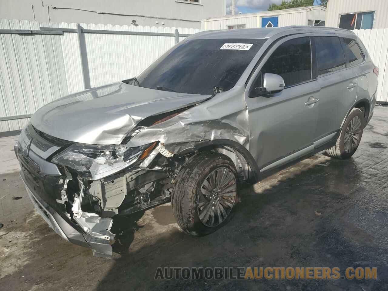 JA4AD3A33LZ030073 MITSUBISHI OUTLANDER 2020