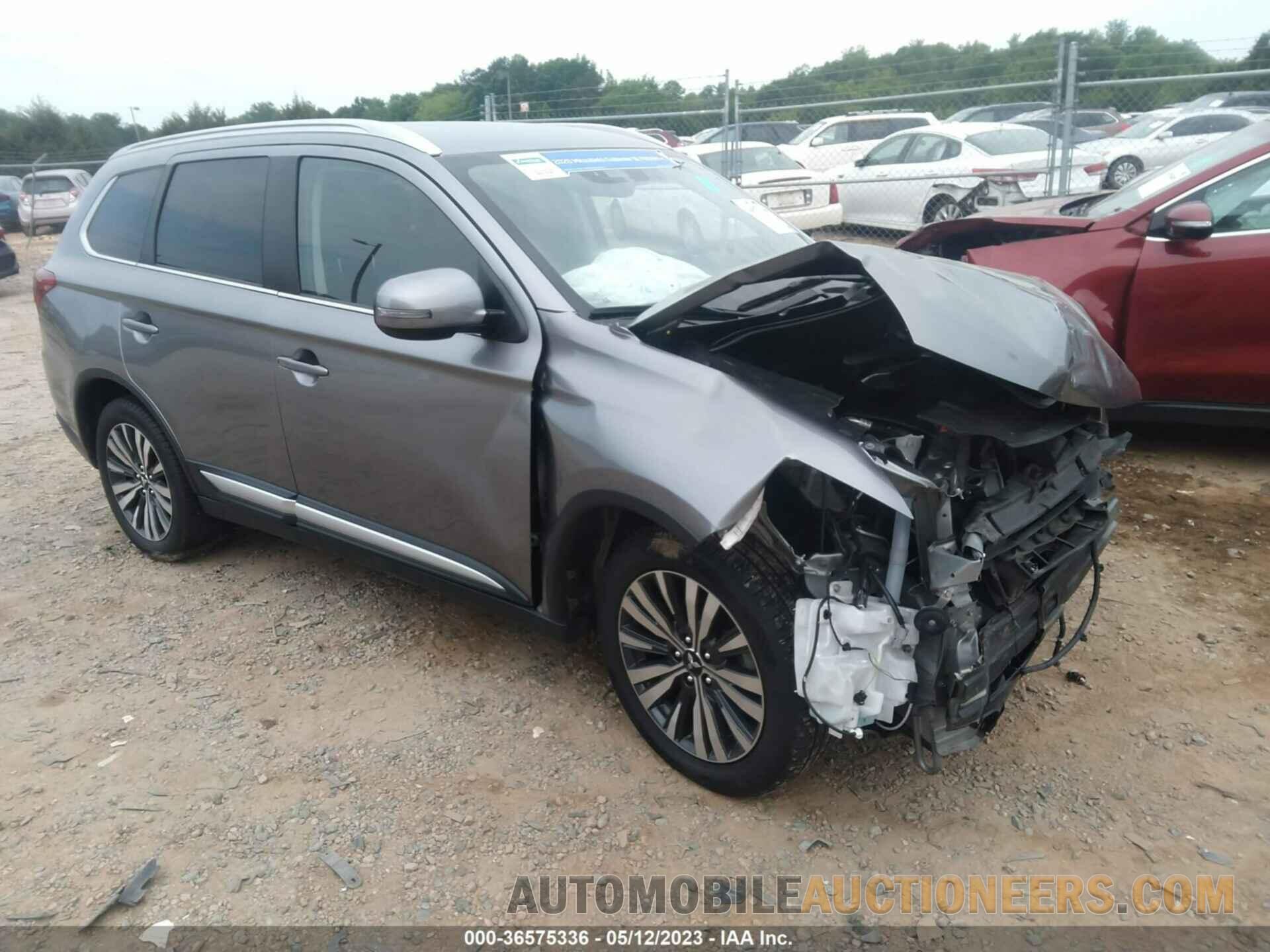 JA4AD3A33LZ042868 MITSUBISHI OUTLANDER 2020