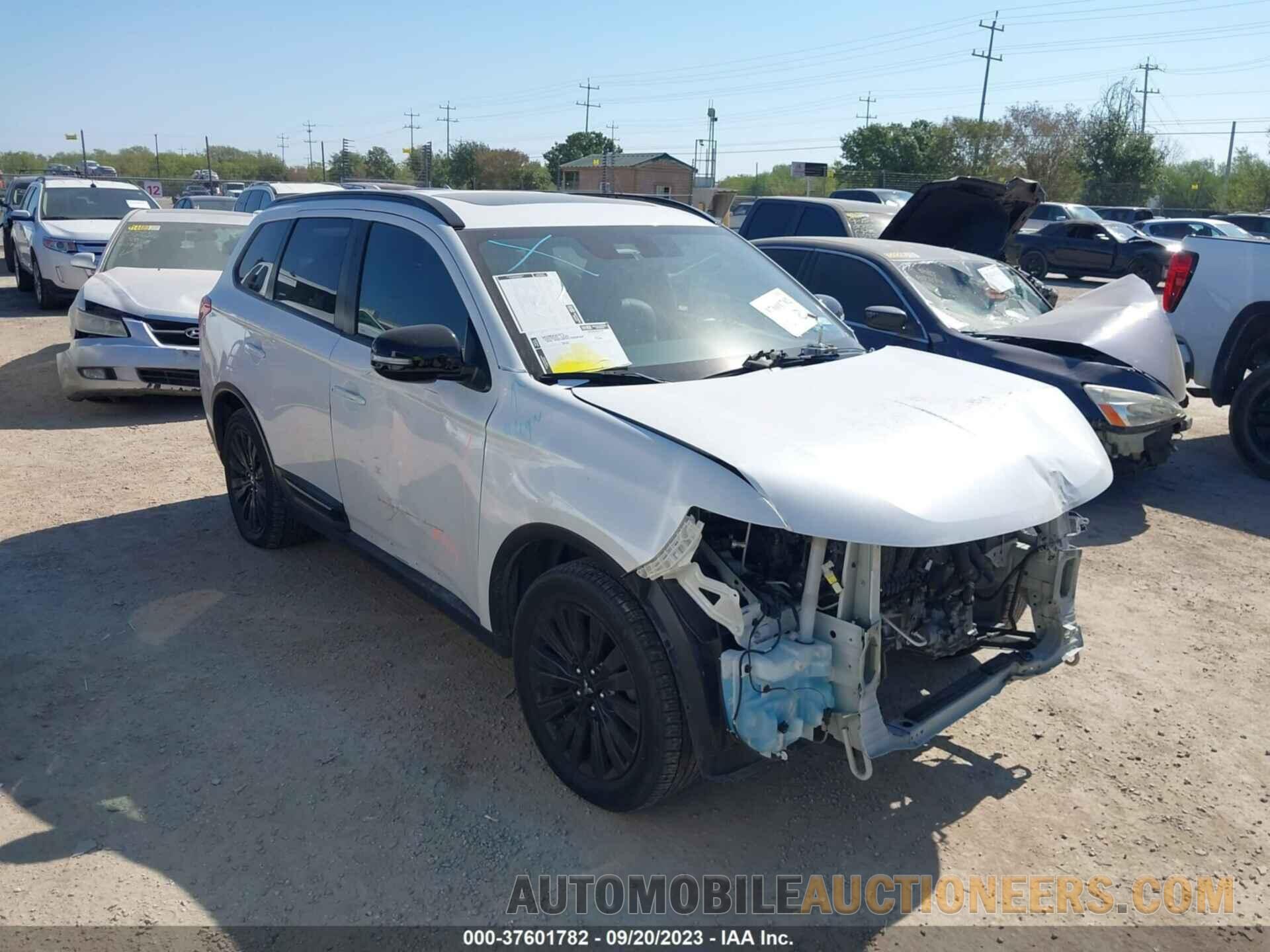 JA4AD3A33LZ047164 MITSUBISHI OUTLANDER 2020