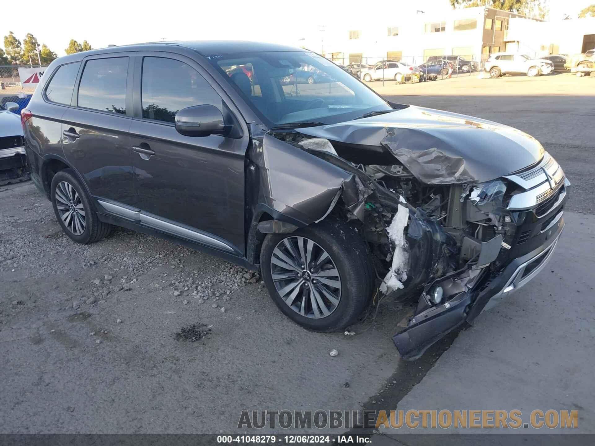 JA4AD3A34LZ039882 MITSUBISHI OUTLANDER 2020