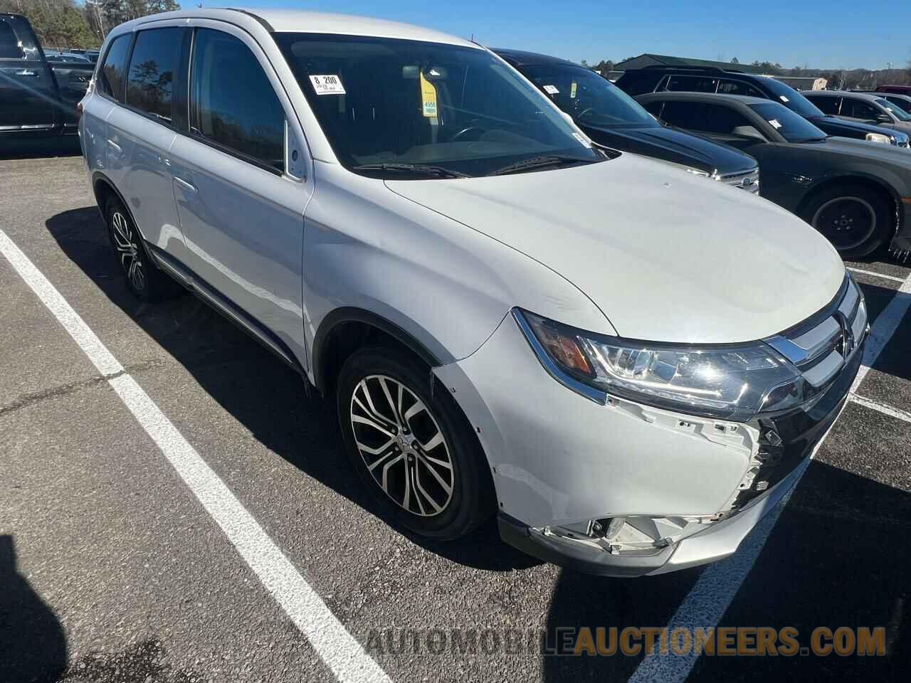 JA4AD3A35JZ040388 MITSUBISHI OUTLANDER 2018