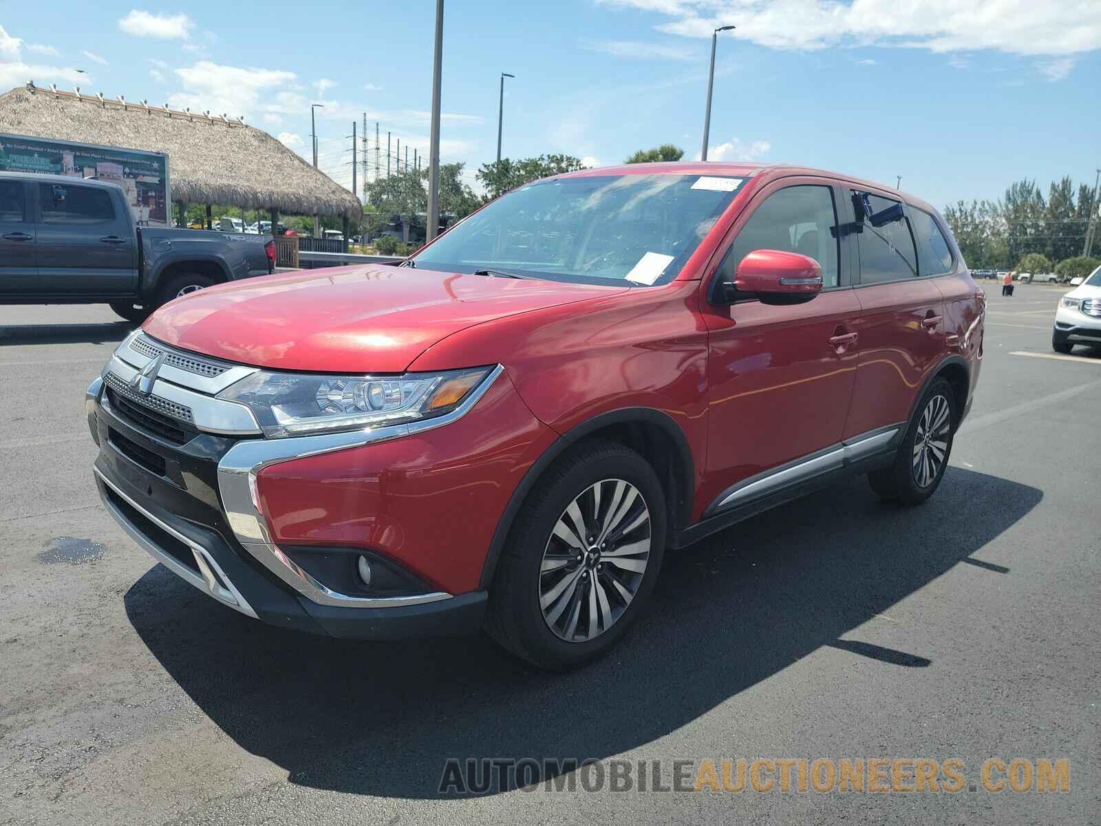 JA4AD3A35KZ027240 Mitsubishi Outlander 2019