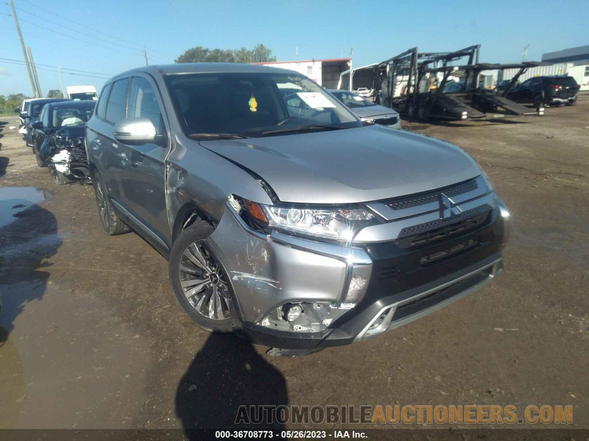 JA4AD3A35LZ022573 MITSUBISHI OUTLANDER 2020