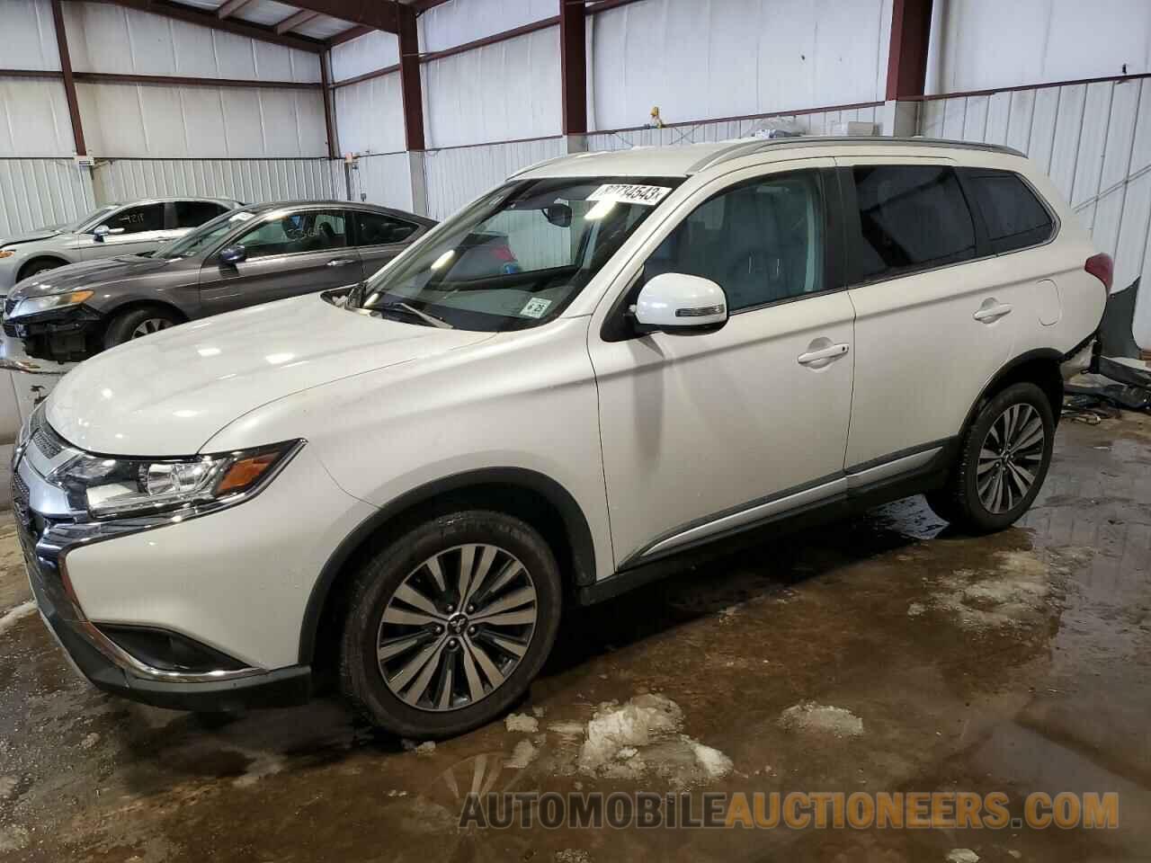 JA4AD3A35LZ025084 MITSUBISHI OUTLANDER 2020