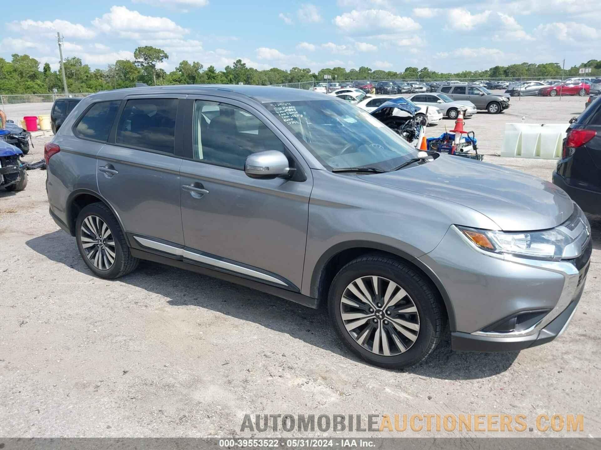 JA4AD3A35LZ025585 MITSUBISHI OUTLANDER 2020