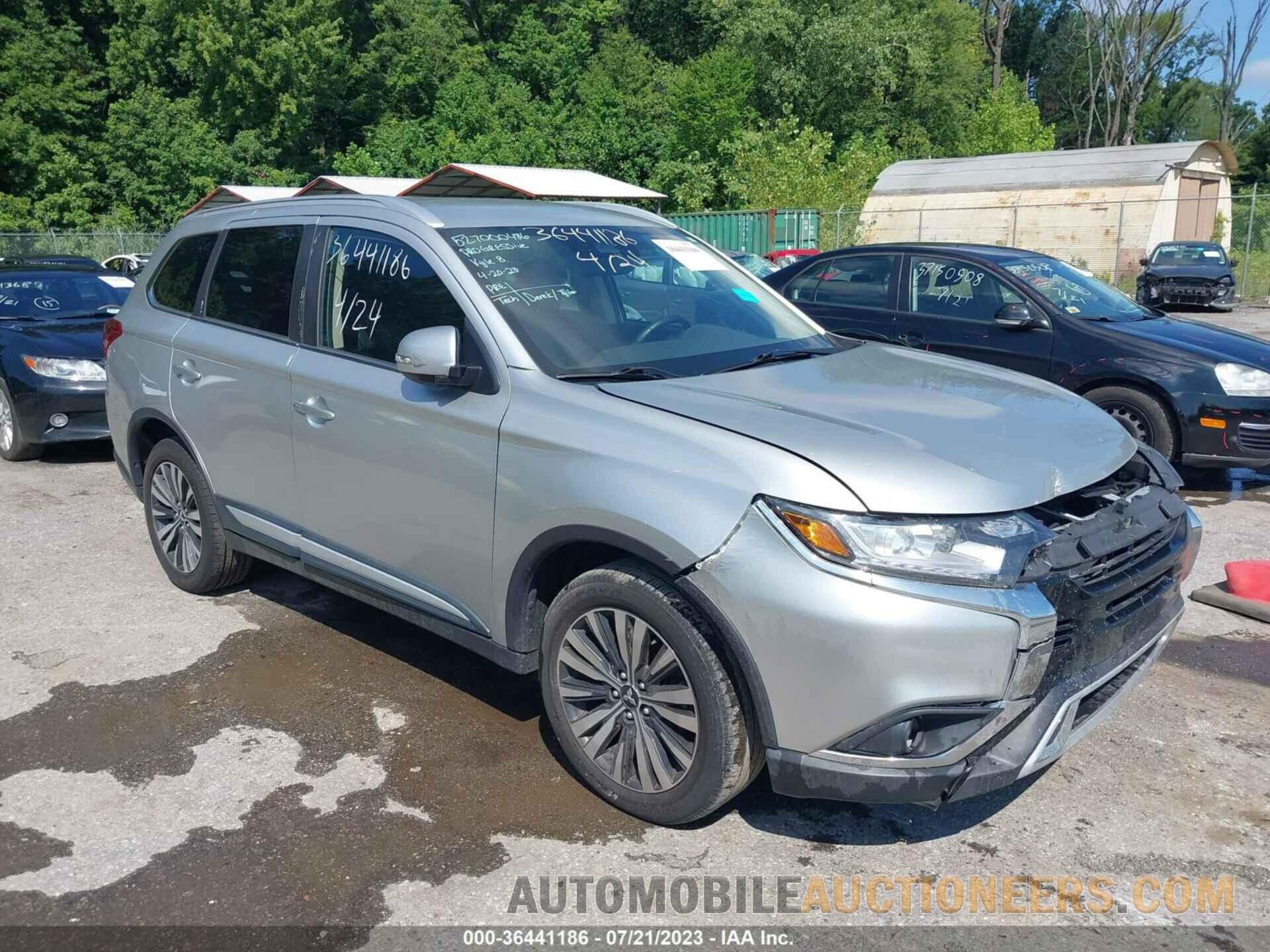 JA4AD3A35LZ029264 MITSUBISHI OUTLANDER 2020