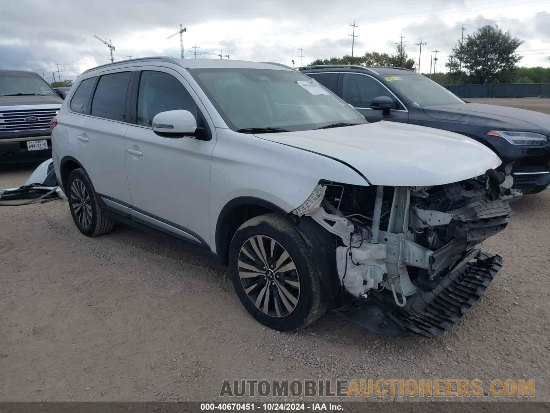 JA4AD3A35LZ030494 MITSUBISHI OUTLANDER 2020