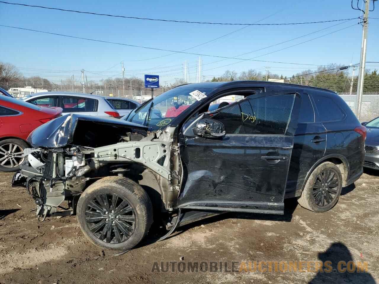 JA4AD3A35LZ045982 MITSUBISHI OUTLANDER 2020