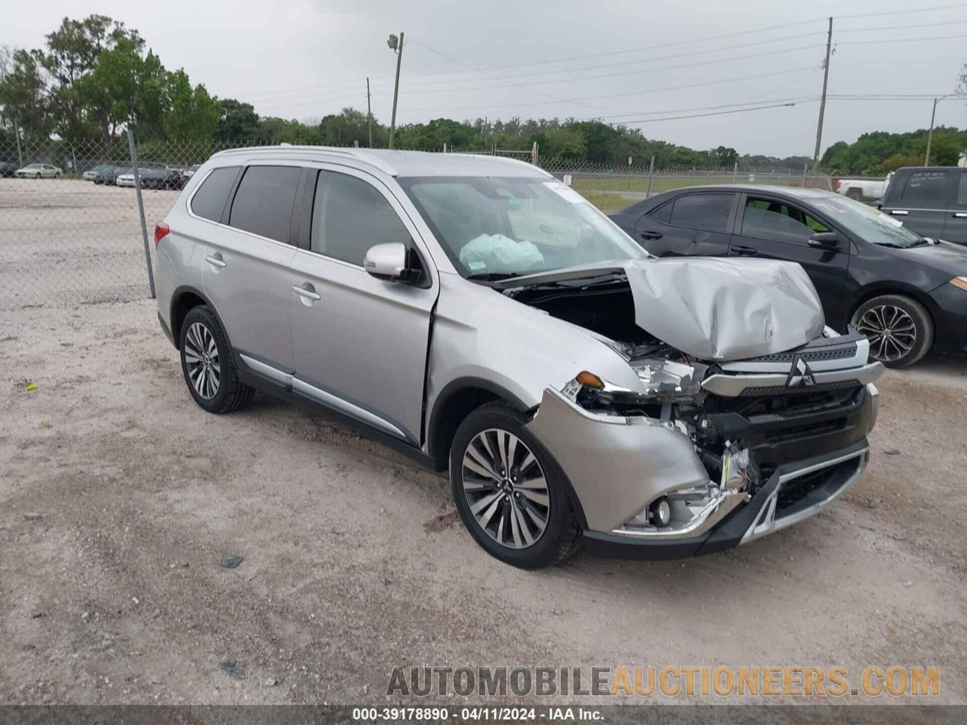 JA4AD3A36LJ000306 MITSUBISHI OUTLANDER 2020