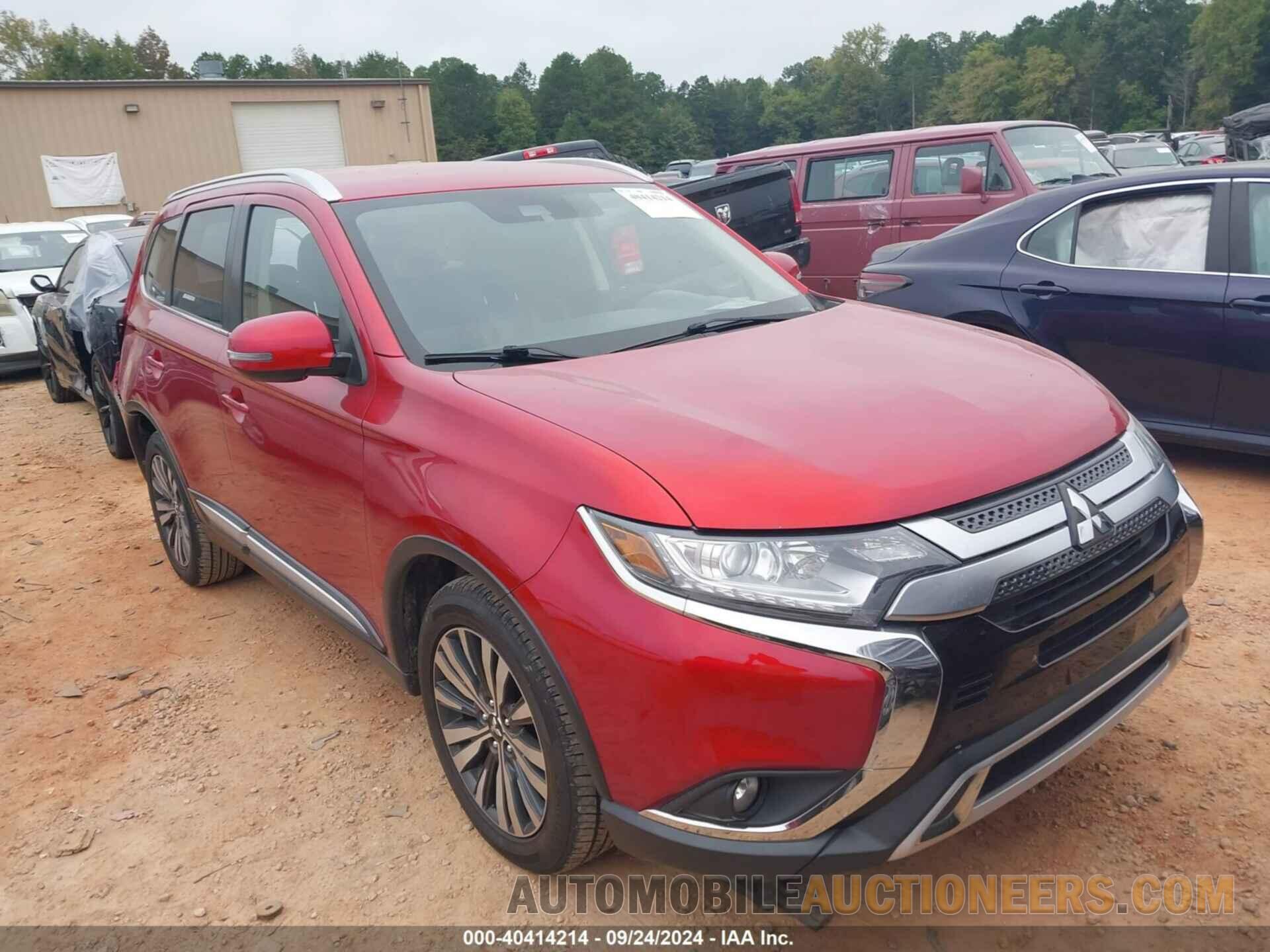 JA4AD3A36LZ020735 MITSUBISHI OUTLANDER 2020