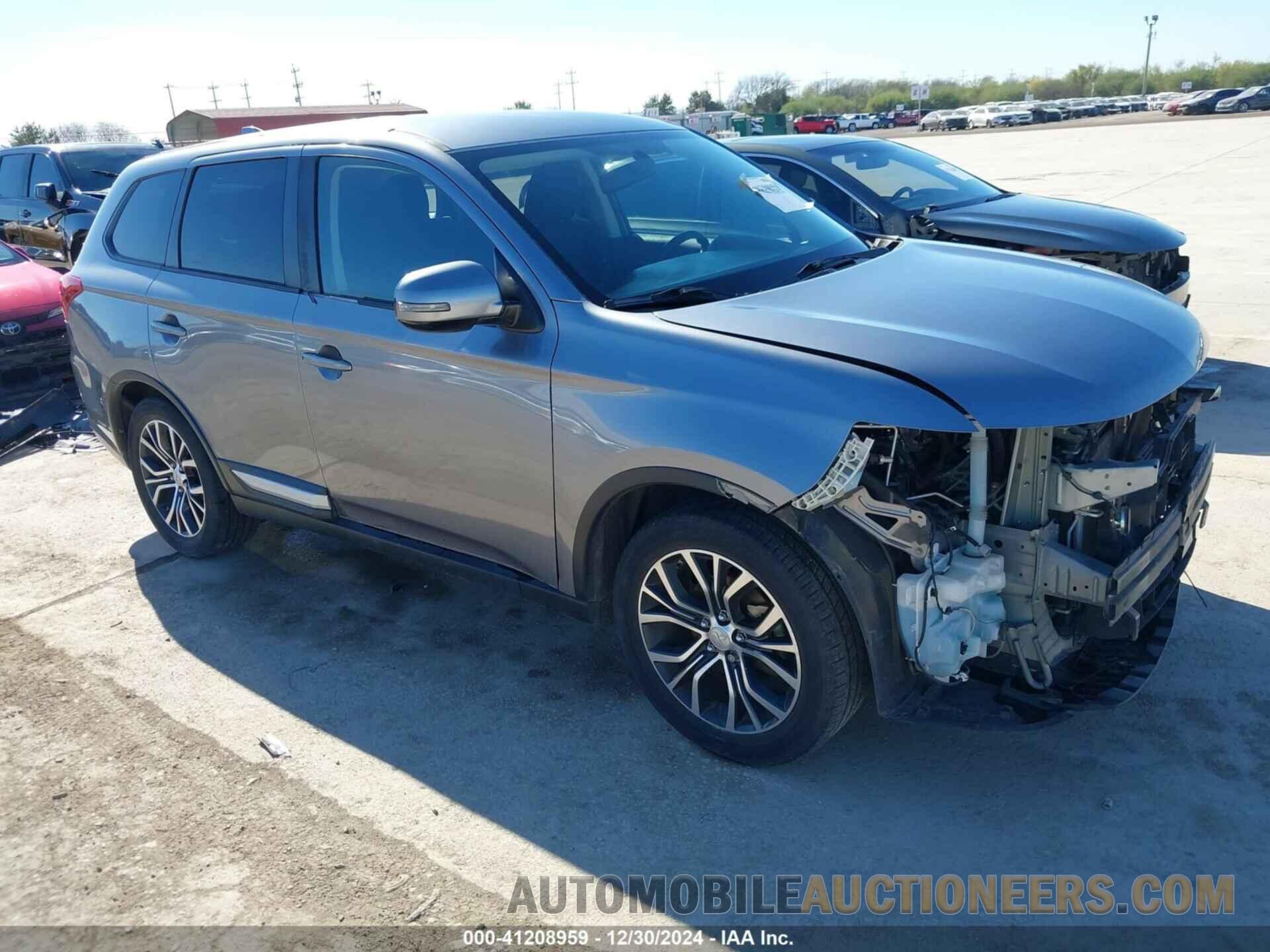 JA4AD3A37HZ014143 MITSUBISHI OUTLANDER 2017