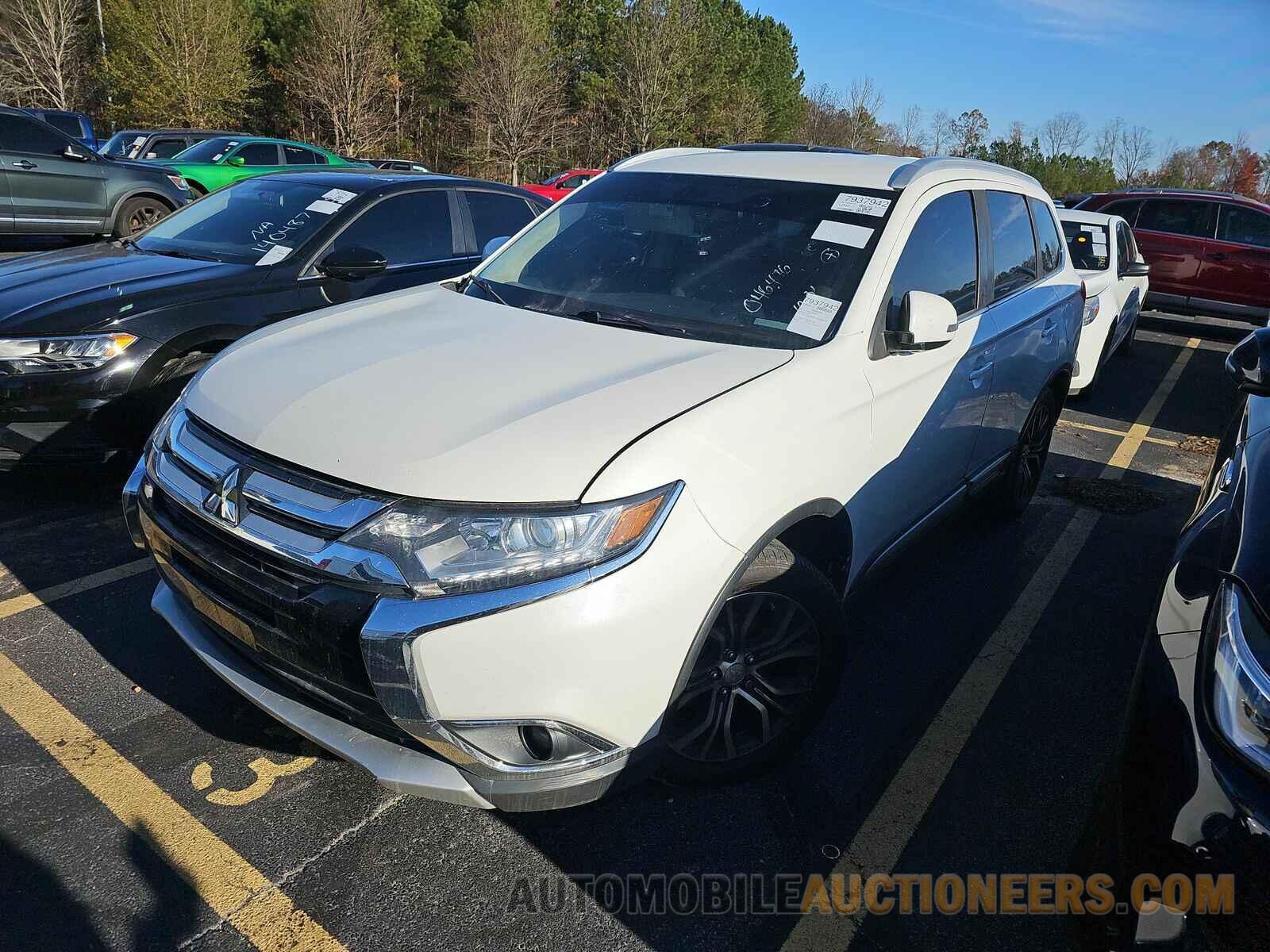 JA4AD3A37HZ046476 Mitsubishi Outlander 2017