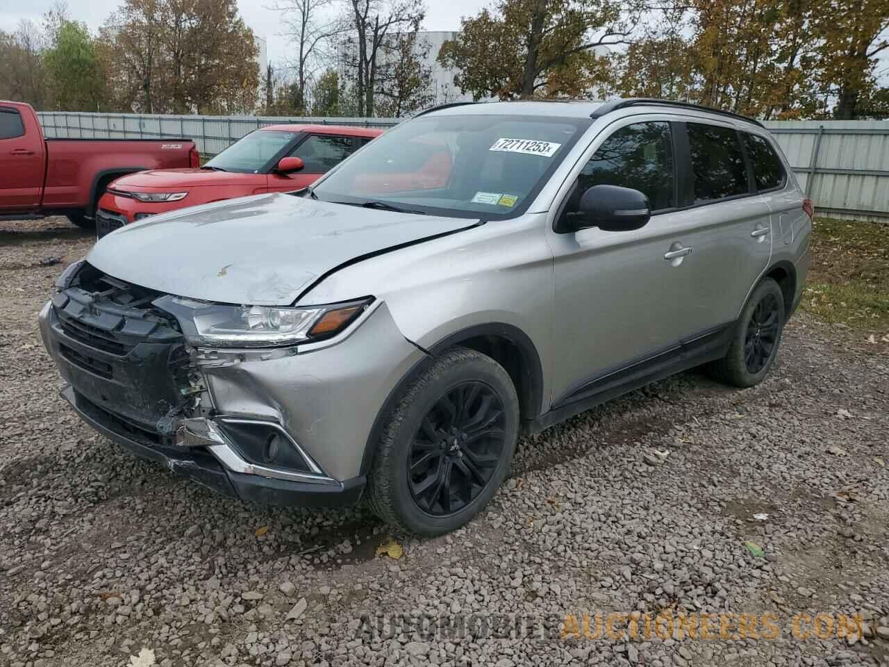 JA4AD3A37JZ049044 MITSUBISHI OUTLANDER 2018