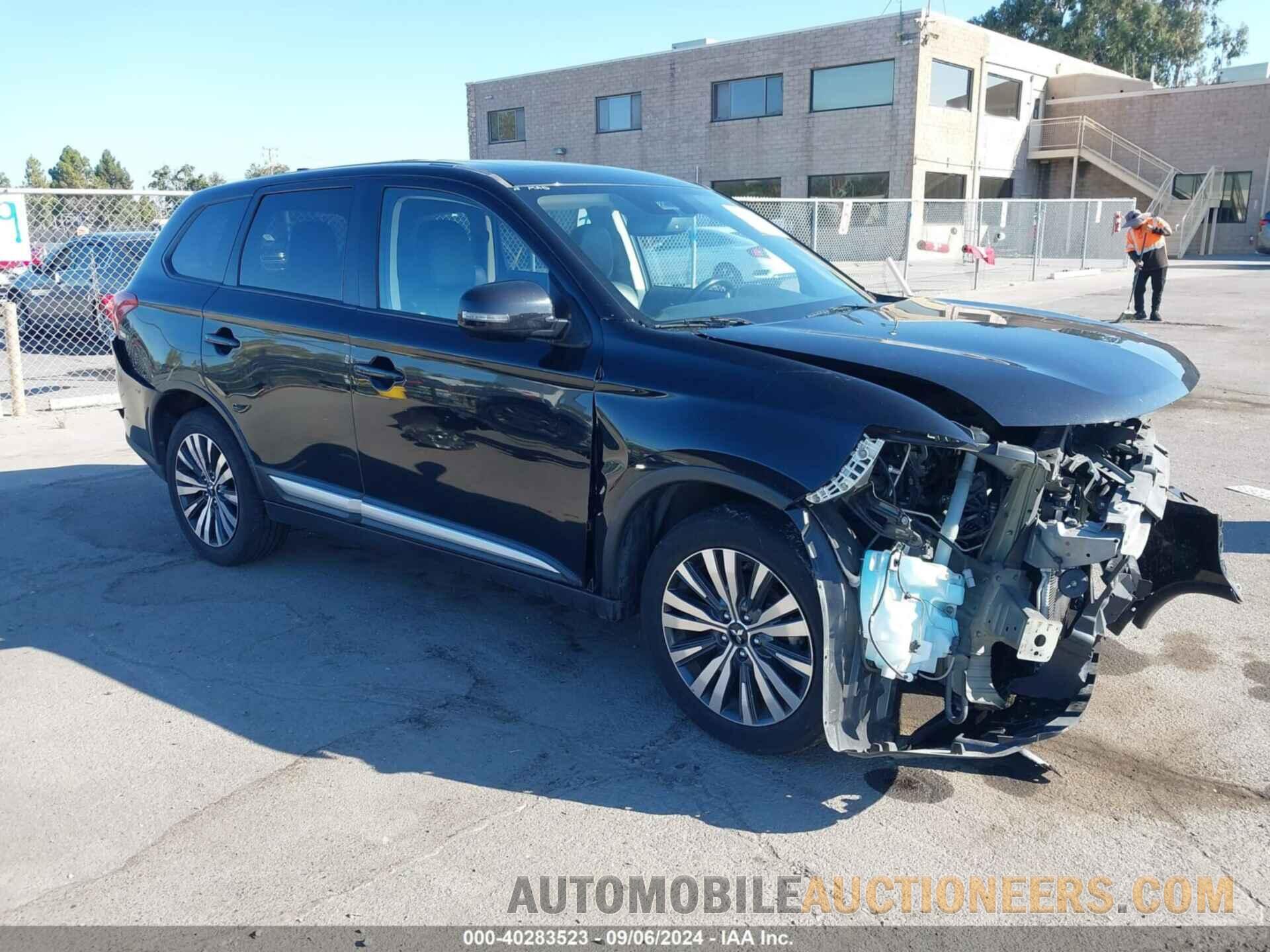 JA4AD3A37LZ006293 MITSUBISHI OUTLANDER 2020