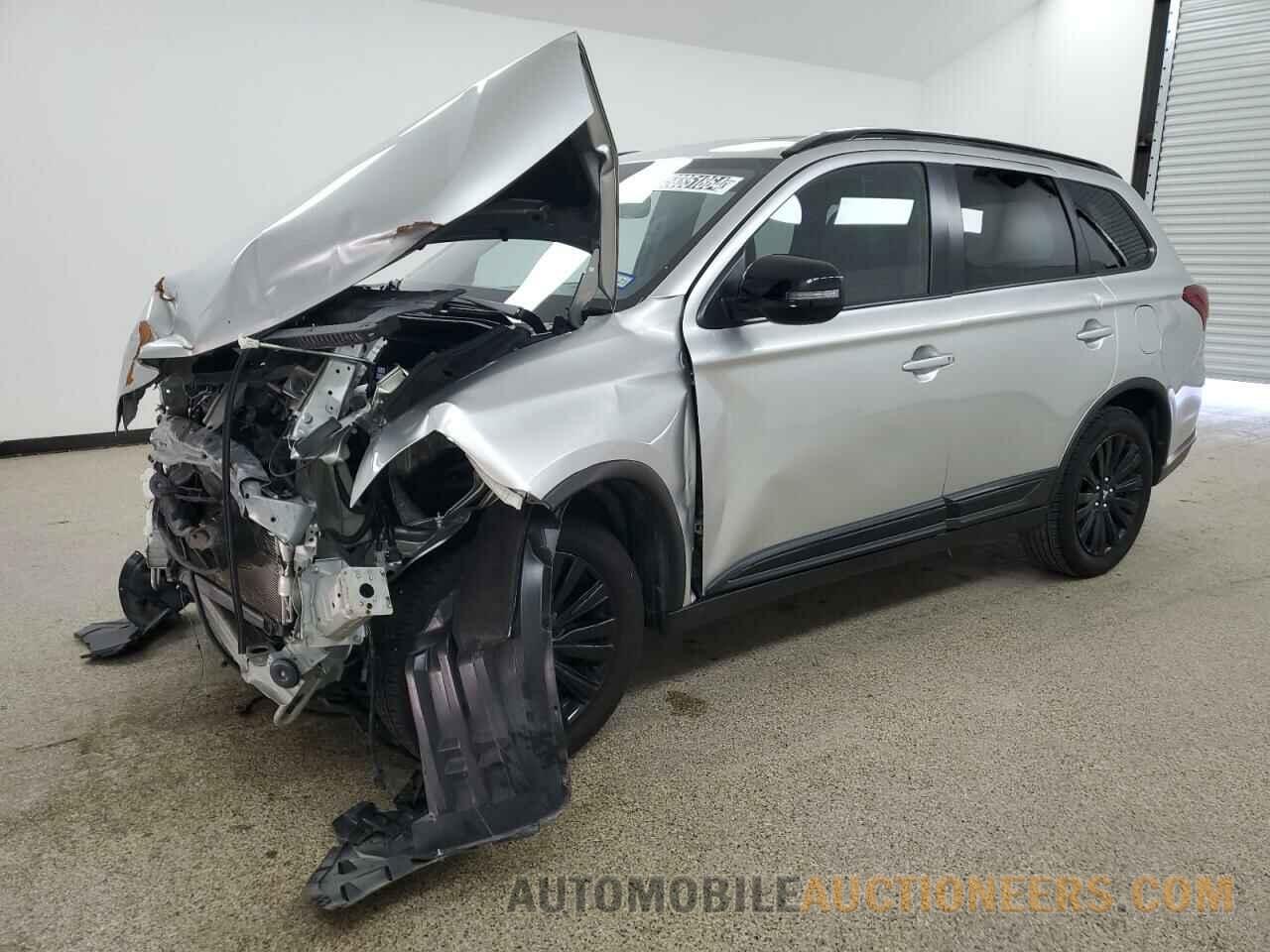 JA4AD3A37LZ043392 MITSUBISHI OUTLANDER 2020