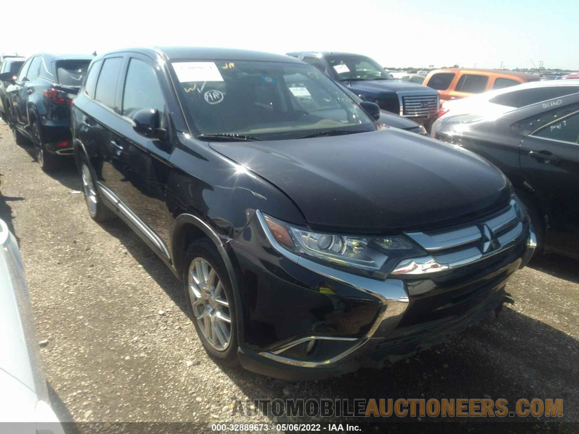 JA4AD3A38JJ002717 MITSUBISHI OUTLANDER 2018