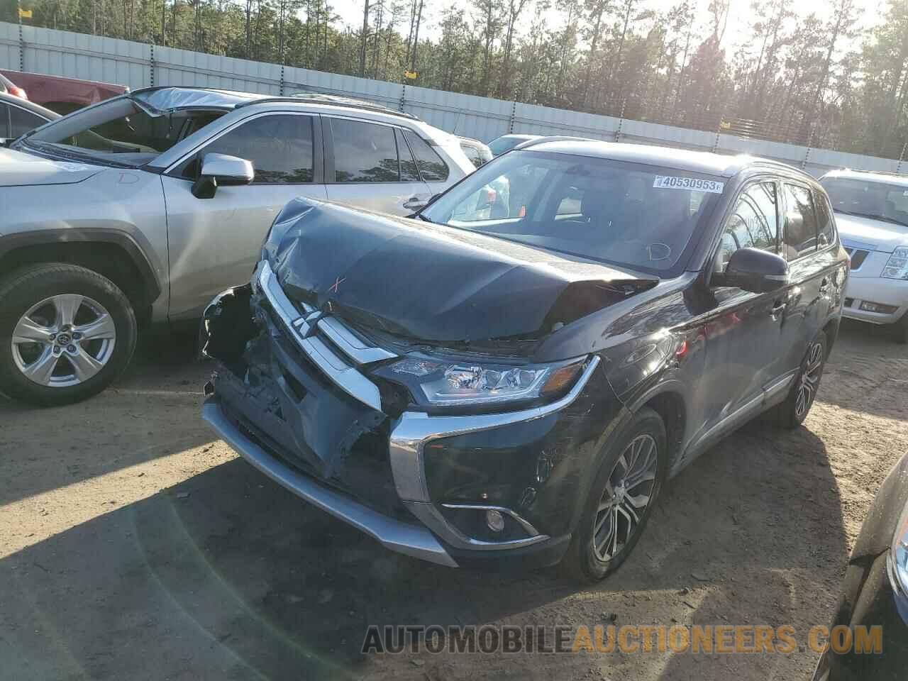 JA4AD3A38JZ012794 MITSUBISHI OUTLANDER 2018