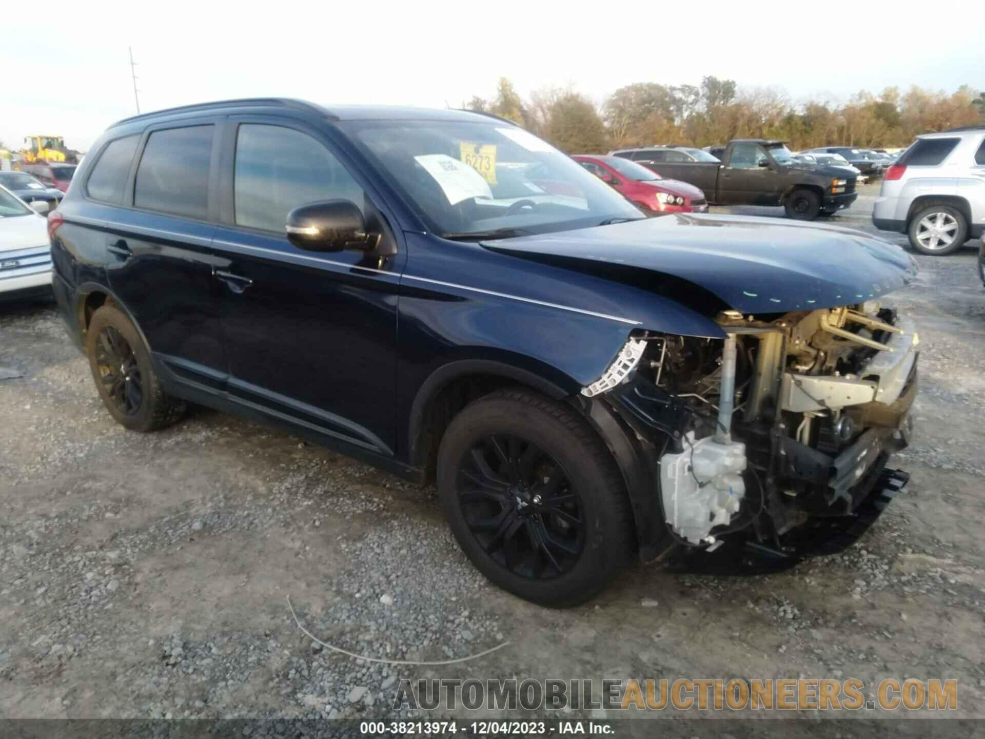 JA4AD3A38JZ037100 MITSUBISHI OUTLANDER 2018