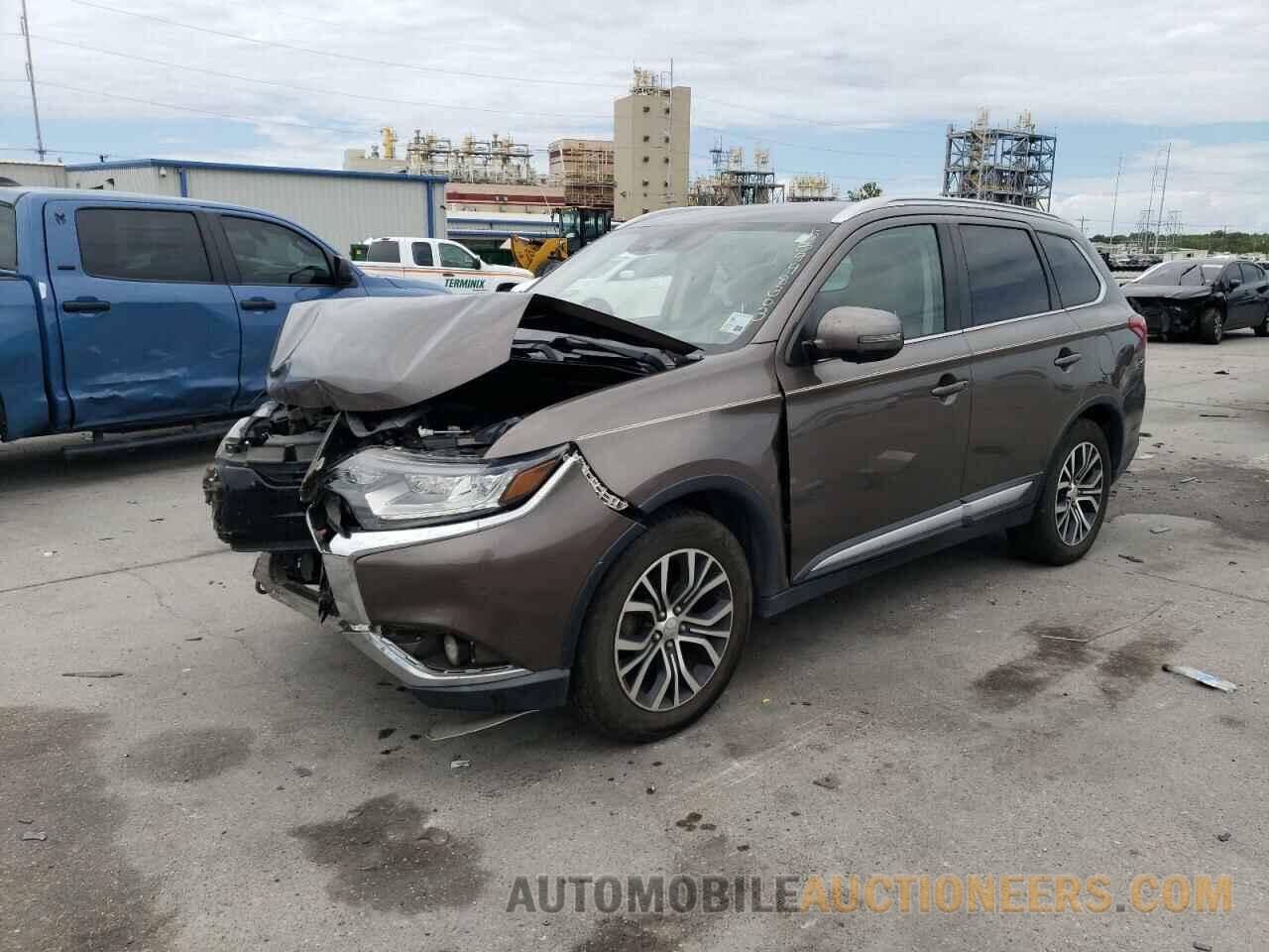 JA4AD3A38JZ043382 MITSUBISHI OUTLANDER 2018