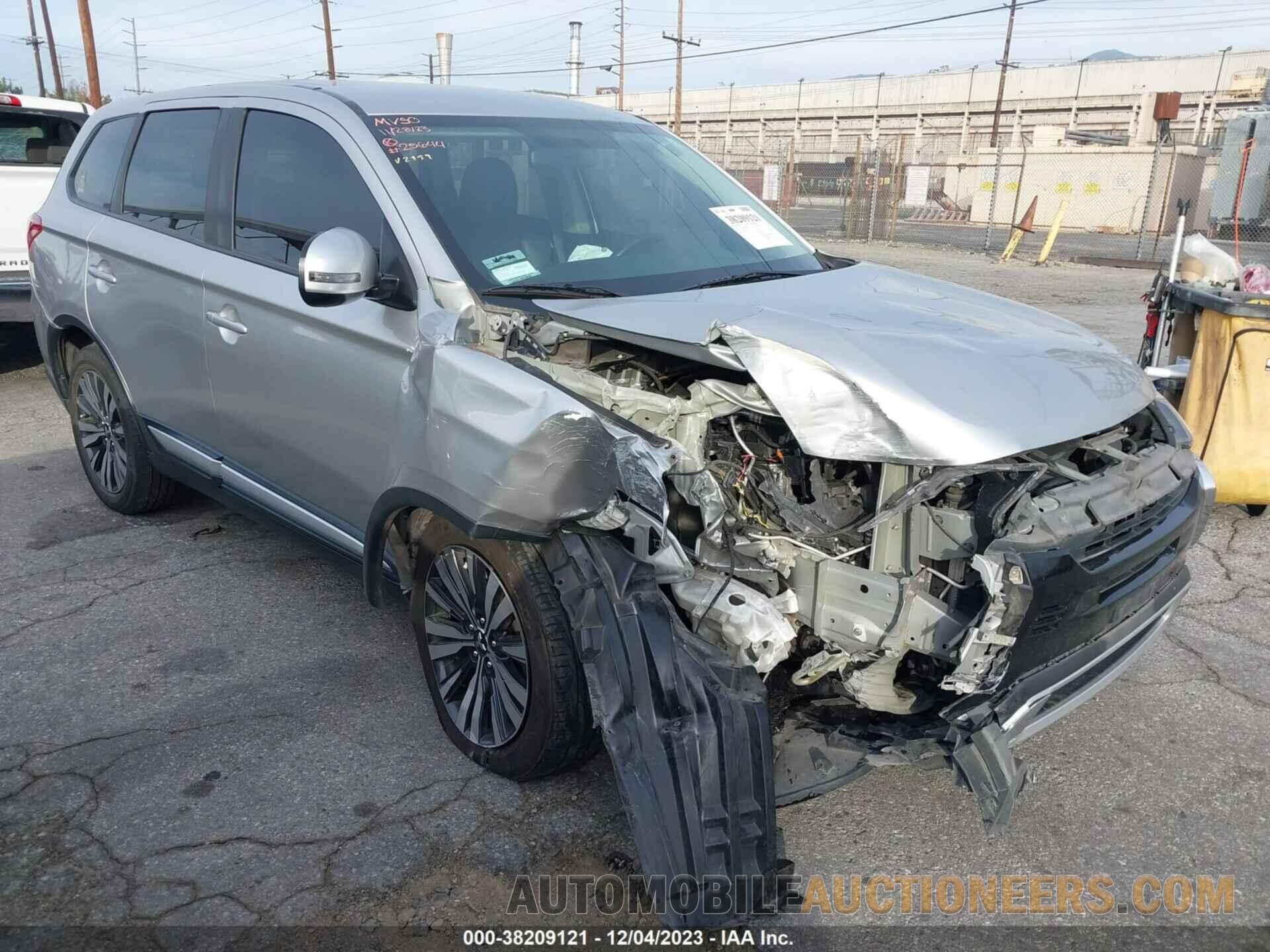 JA4AD3A38KZ042959 MITSUBISHI OUTLANDER 2019