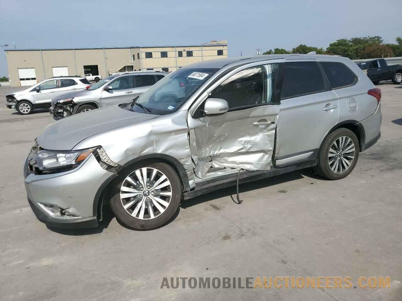 JA4AD3A38LZ005136 MITSUBISHI OUTLANDER 2020