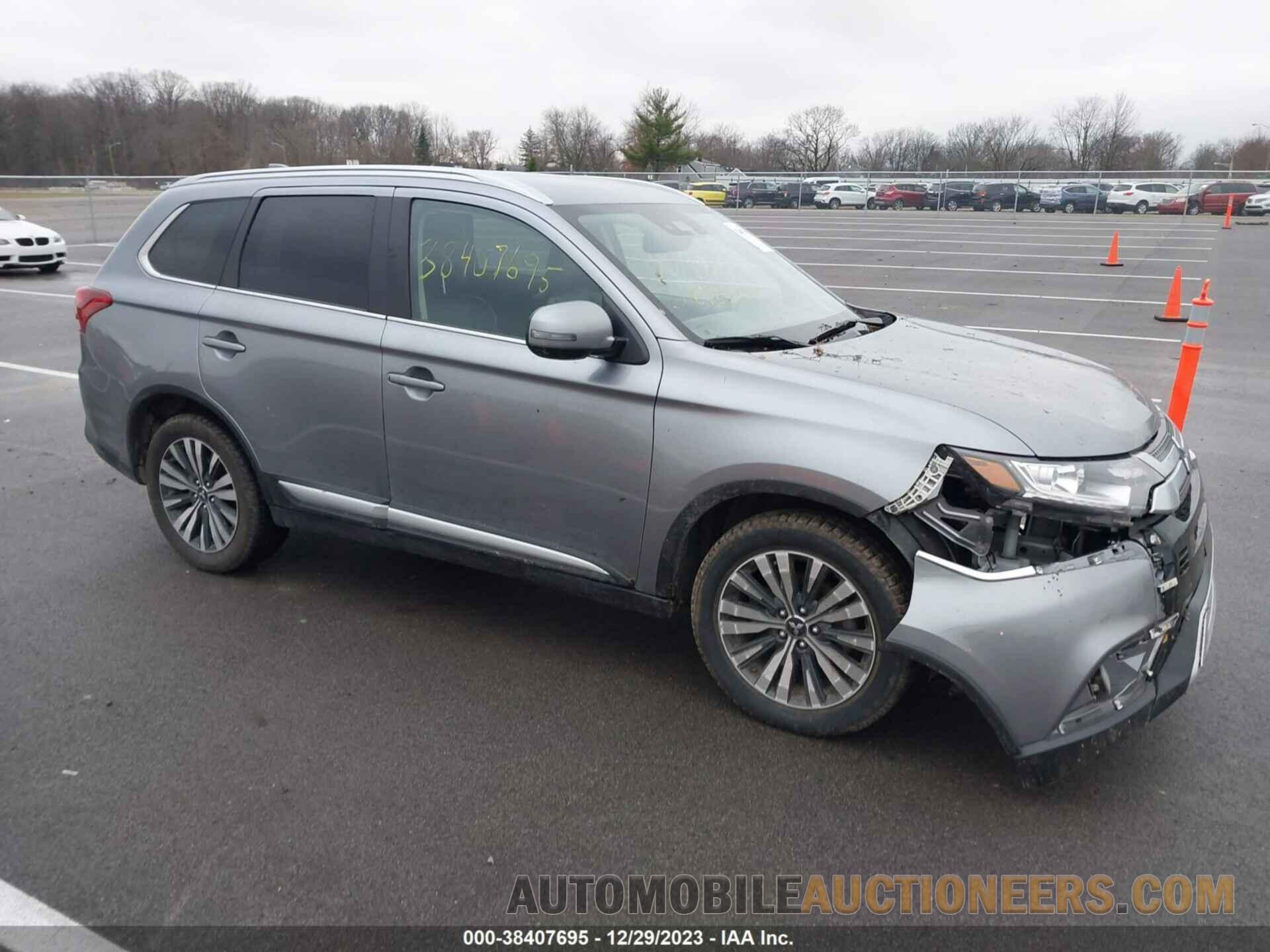 JA4AD3A38LZ033003 MITSUBISHI OUTLANDER 2020