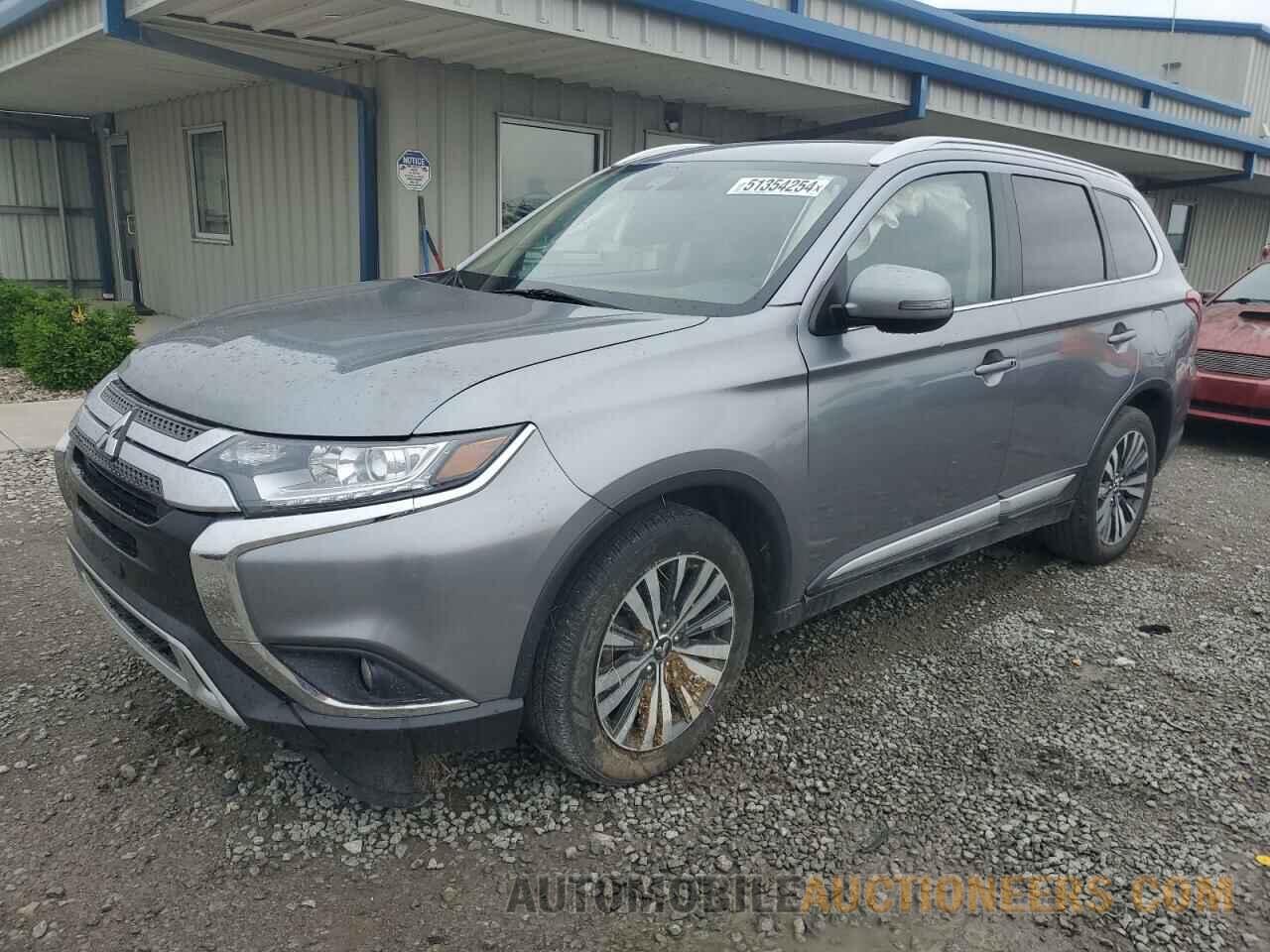 JA4AD3A38LZ033888 MITSUBISHI OUTLANDER 2020