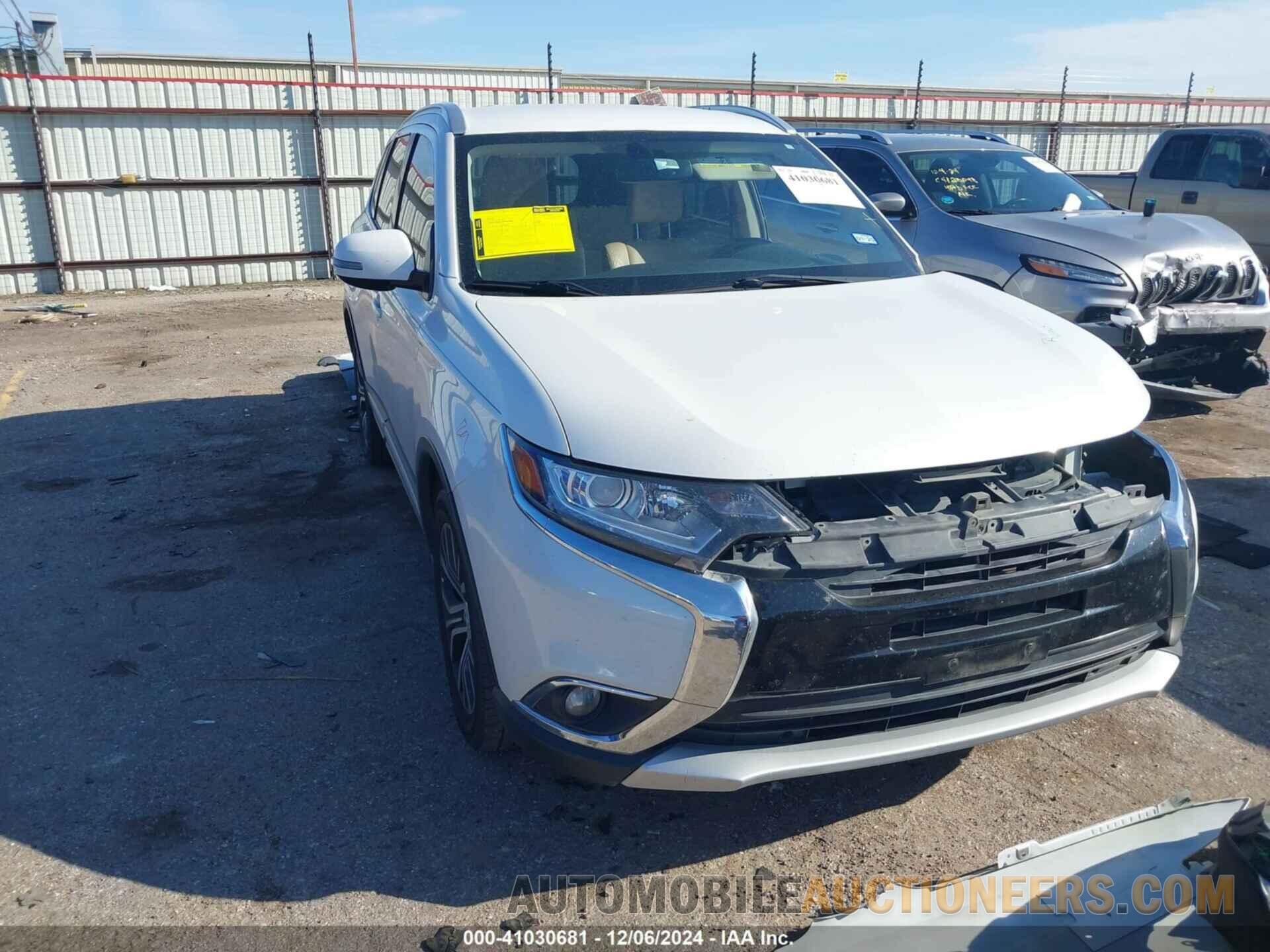 JA4AD3A39JZ010200 MITSUBISHI OUTLANDER 2018