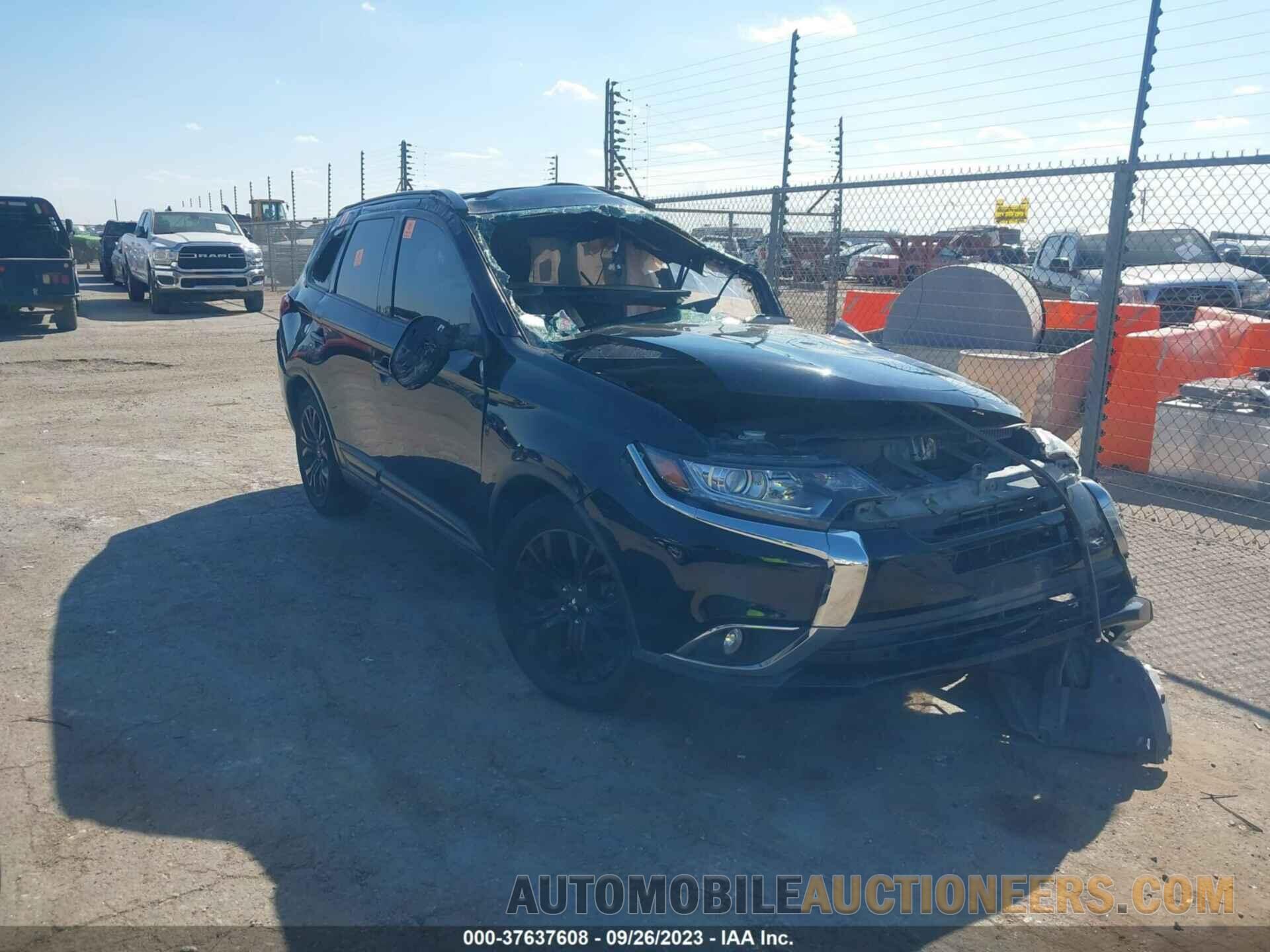 JA4AD3A39JZ021469 MITSUBISHI OUTLANDER 2018