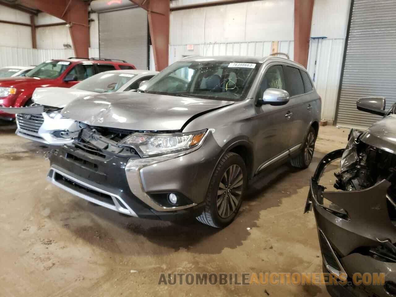 JA4AD3A39LZ033883 MITSUBISHI OUTLANDER 2020