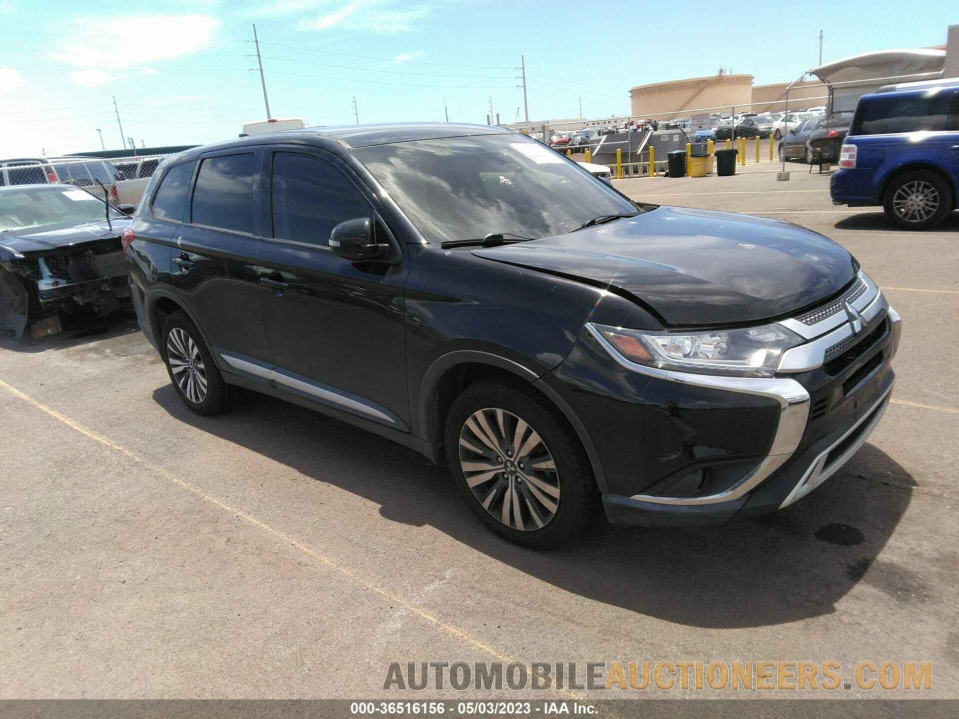 JA4AD3A3XKZ019067 MITSUBISHI OUTLANDER 2019