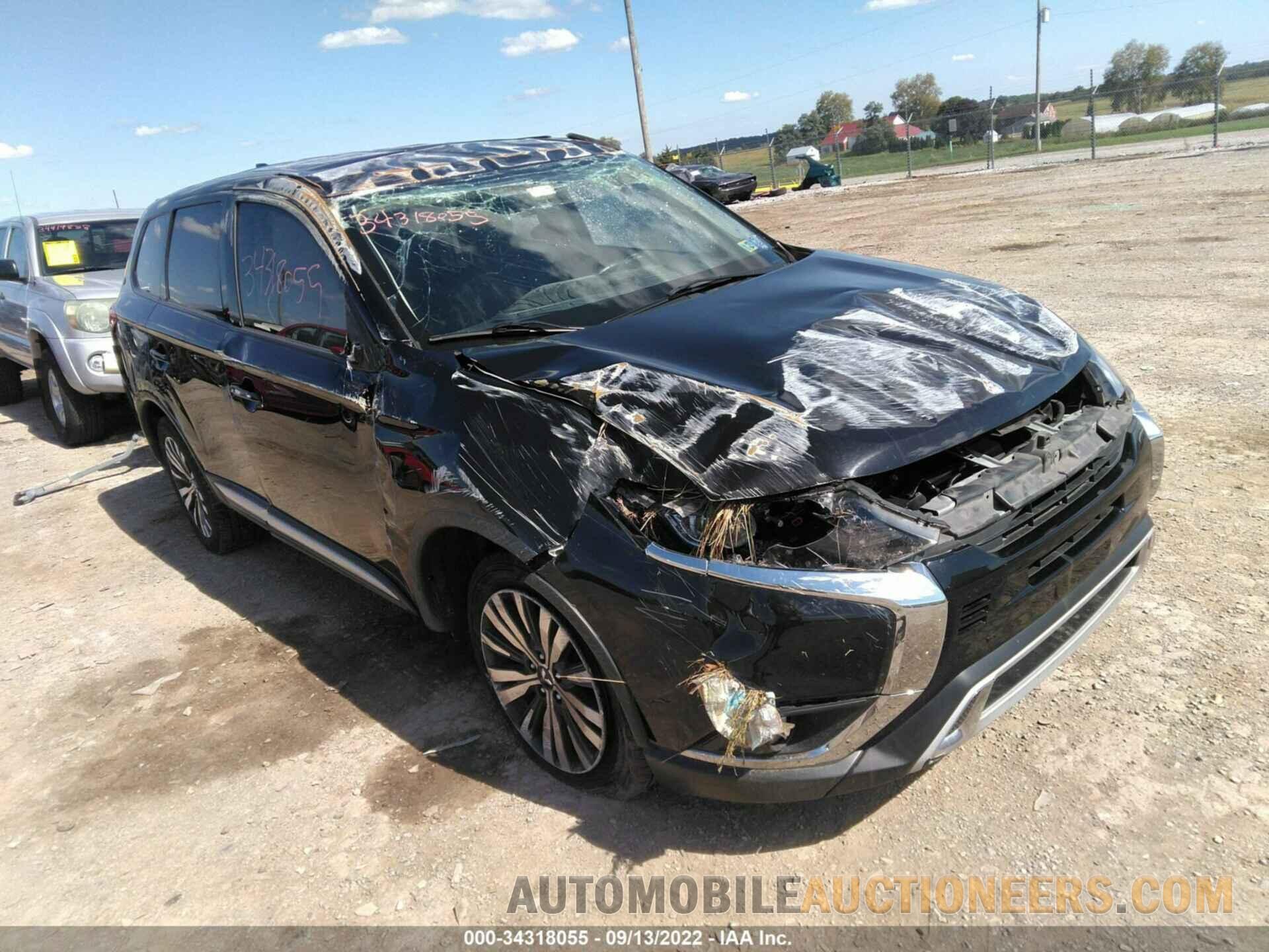 JA4AD3A3XKZ043871 MITSUBISHI OUTLANDER 2019