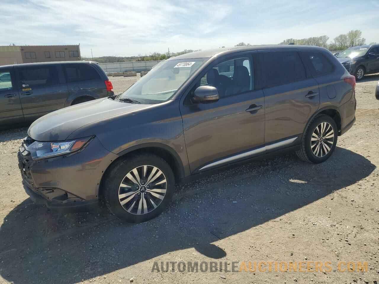 JA4AD3A3XLZ046903 MITSUBISHI OUTLANDER 2020