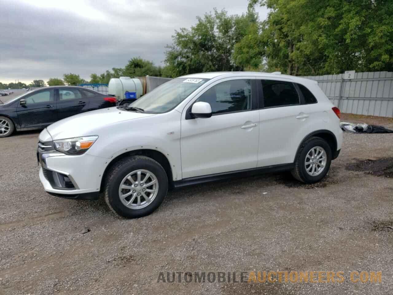 JA4AJ3AU6JU601177 MITSUBISHI OUTLANDER 2018