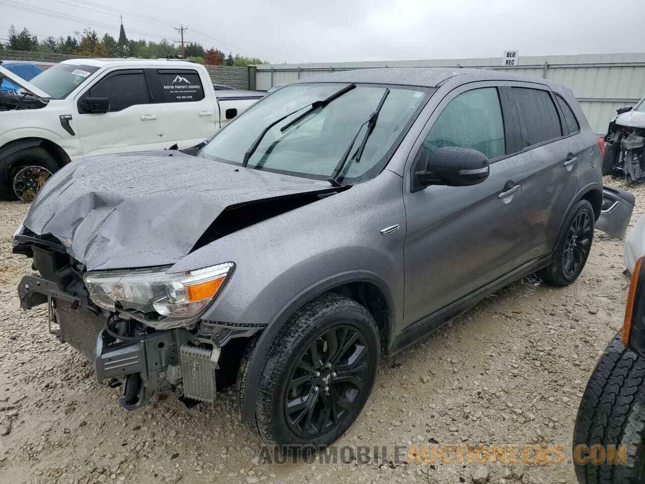 JA4AP3AU0JU008073 MITSUBISHI OUTLANDER 2018