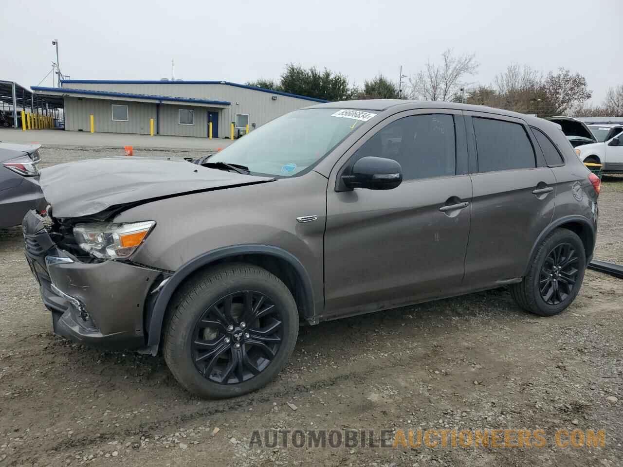 JA4AP3AU3HZ070953 MITSUBISHI OUTLANDER 2017