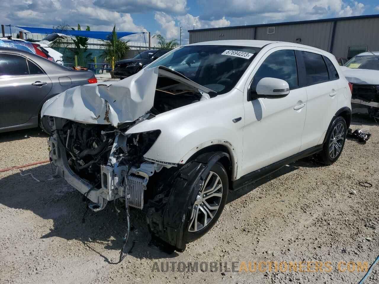 JA4AP3AU3JU019617 MITSUBISHI OUTLANDER 2018