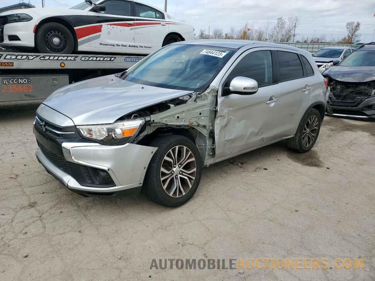 JA4AP3AU3JZ013884 MITSUBISHI OUTLANDER 2018