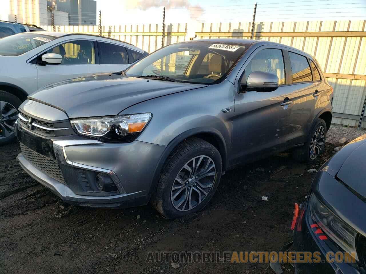 JA4AP3AU3JZ032418 MITSUBISHI OUTLANDER 2018