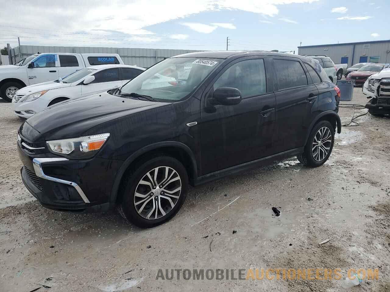 JA4AP3AU4JZ000786 MITSUBISHI OUTLANDER 2018