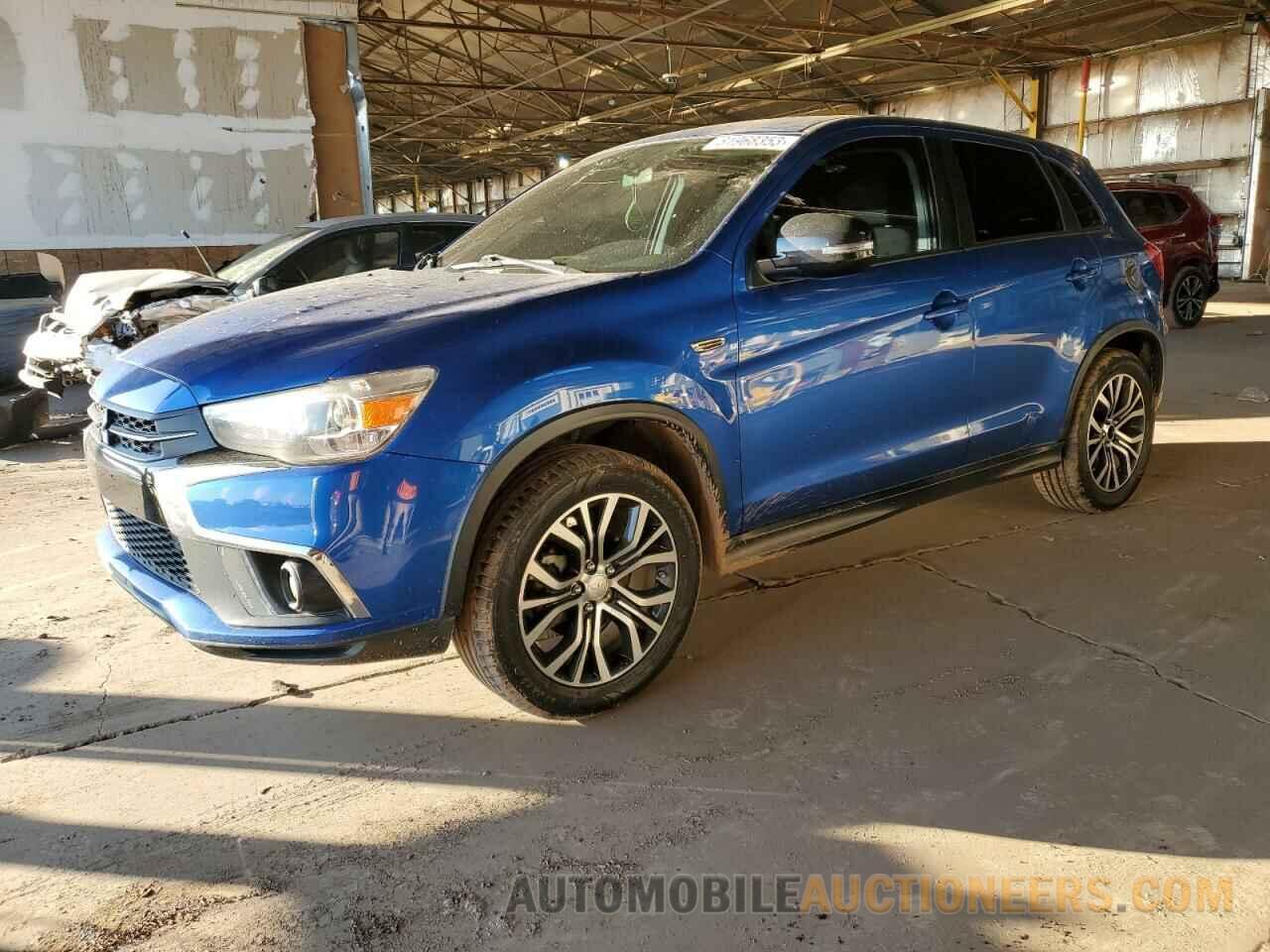 JA4AP3AU5JZ030945 MITSUBISHI OUTLANDER 2018