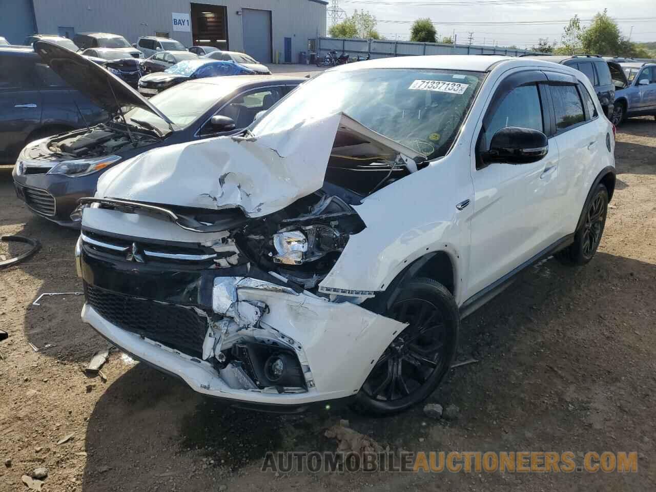 JA4AP3AU7JU003520 MITSUBISHI OUTLANDER 2018