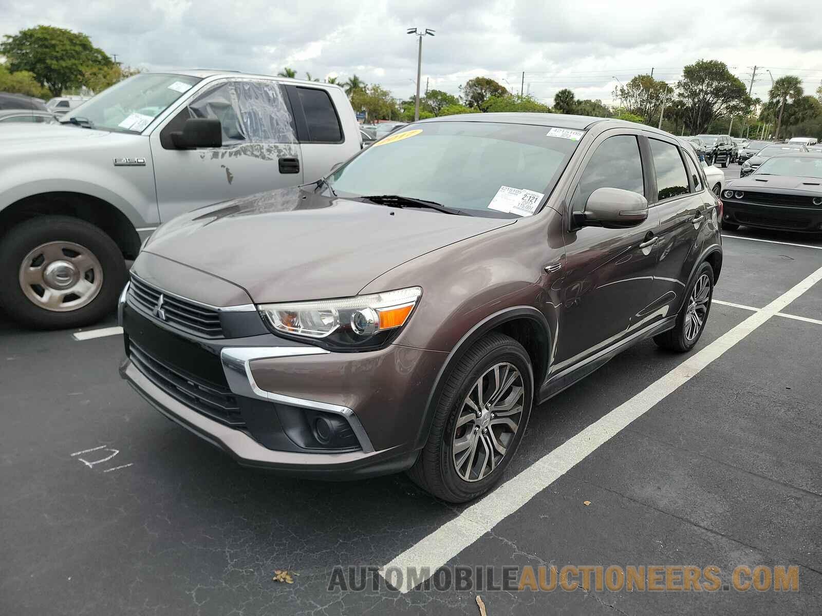 JA4AP3AU8HZ001756 Mitsubishi Outlander Sport 2017