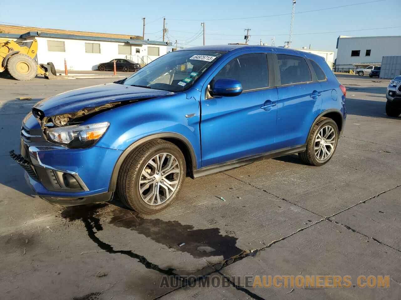 JA4AP3AU8JU018530 MITSUBISHI OUTLANDER 2018