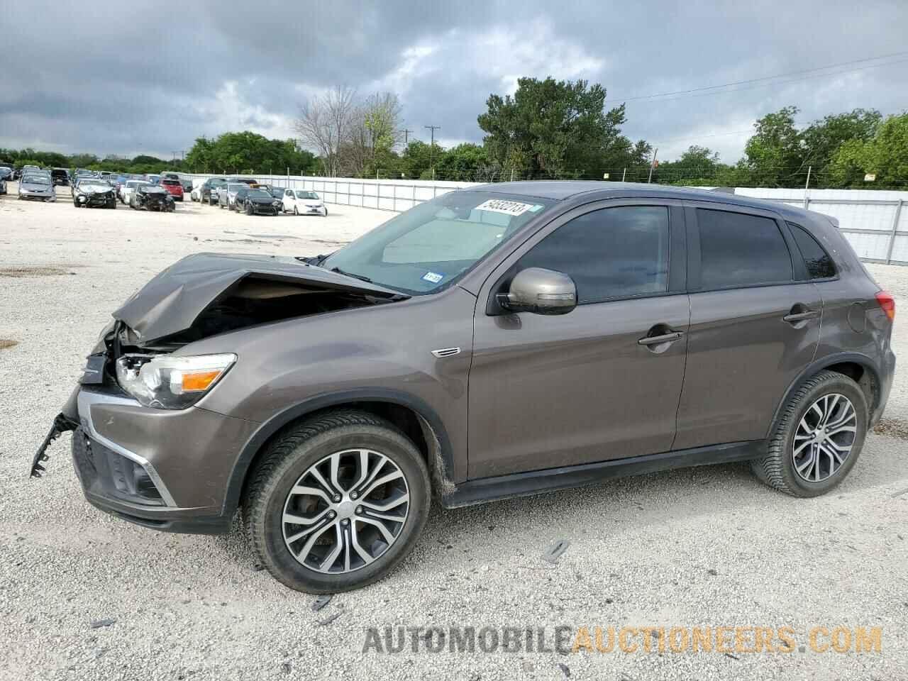 JA4AP3AU8JZ014884 MITSUBISHI OUTLANDER 2018