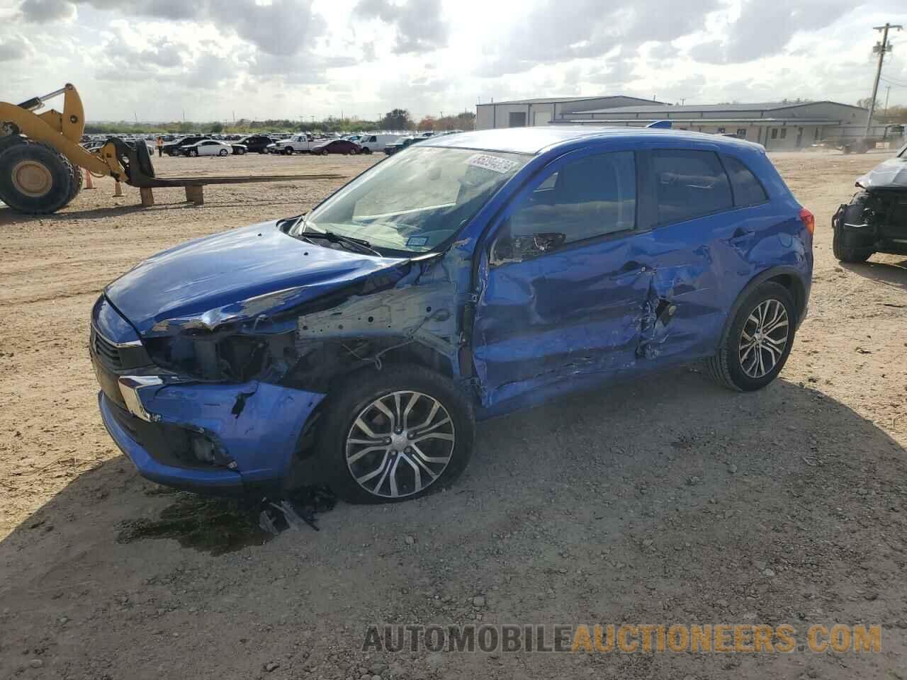 JA4AP3AU9HZ017996 MITSUBISHI OUTLANDER 2017