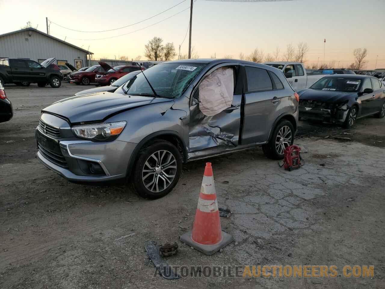 JA4AP3AU9HZ070553 MITSUBISHI OUTLANDER 2017