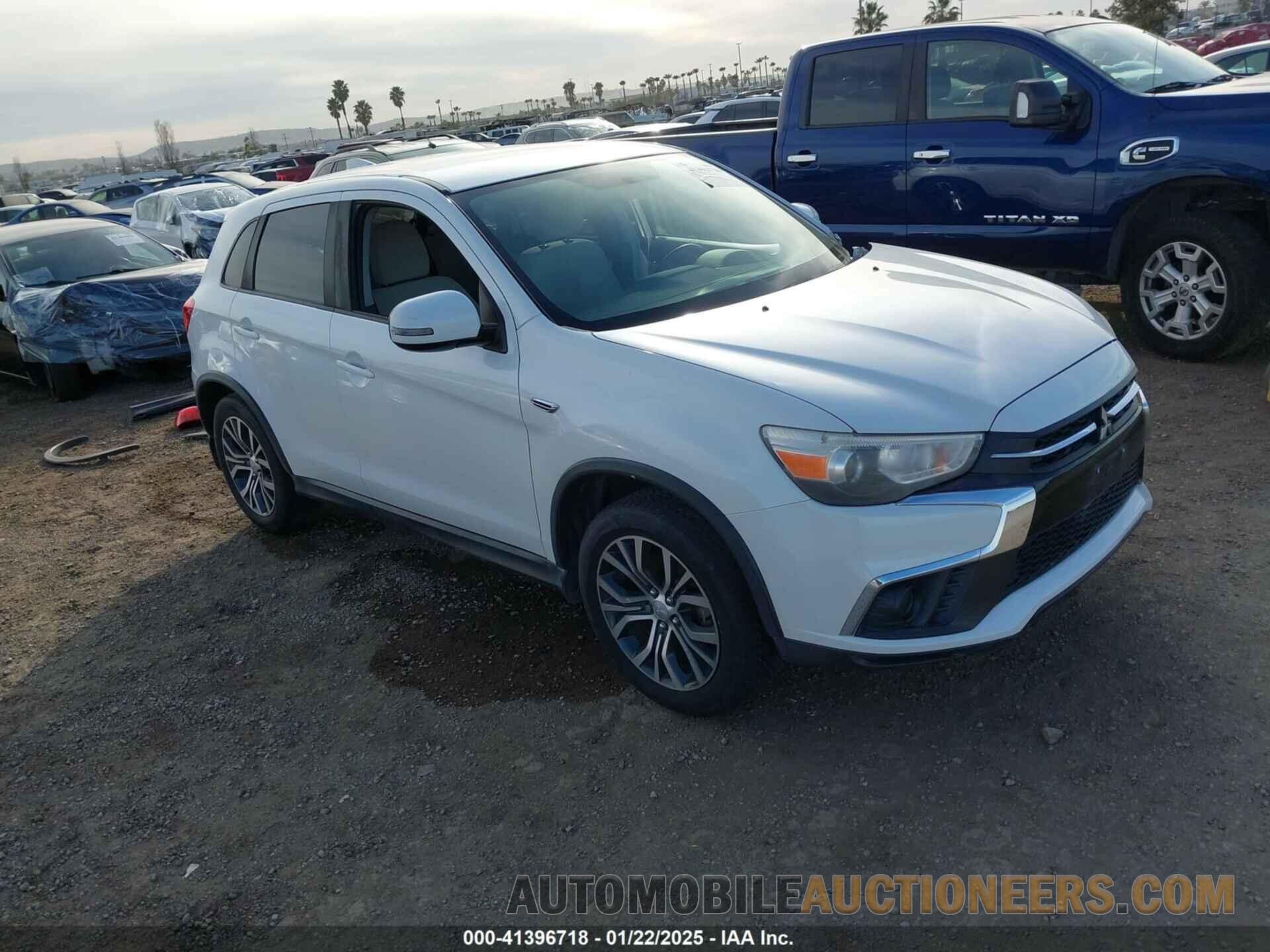 JA4AP3AU9JZ002954 MITSUBISHI OUTLANDER SPORT 2018