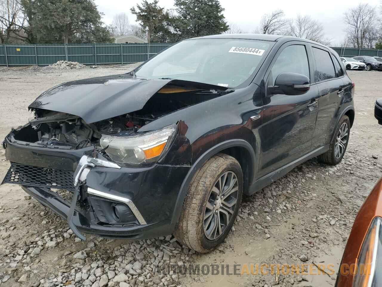 JA4AP3AUXJU013300 MITSUBISHI OUTLANDER 2018