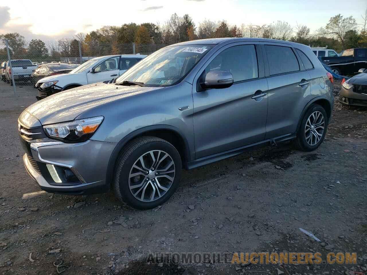 JA4AP3AW2JU002440 MITSUBISHI OUTLANDER 2018